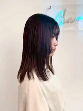 グランツ(GLANZ) 顔周りカット/小顔レイヤー/ストレート/ミディアム