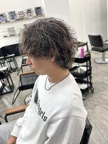 ネクスト 静岡店(NEXT)&nbsp;サーフカール　メッシュハイライト　メンズパーマ