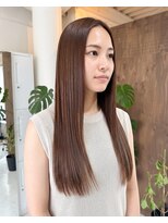 零秒女髪 千里丘店&nbsp;光沢感あふれる艶カラーで魅せる上品ロングスタイル髪質改善艶感