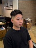 ツーブロックショートカルマヘアスリックバックジェットフェード