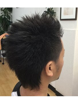 カットイン マユミ(MAYUMI) メンズカット