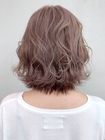 アルバム 銀座(ALBUM GINZA) ミルクティーベージュ_外ハネボブアッシュブラウン_ba271991