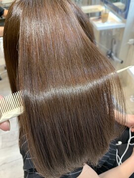 リオールヘア 北千住(LIOR.HAIR) 水素チャージで艶髪が手に入る!