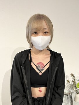 カフ(CAF) CAF FUKO/ホワイトベージュ/ハイトーン/ウルフ/大阪/心斎橋