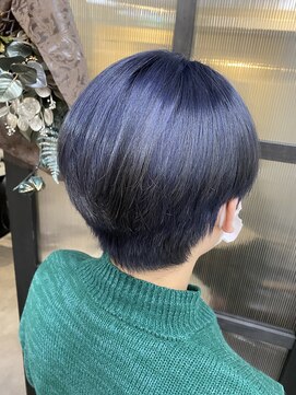 バイミー(by me.) ケアブリーチで傷まずおしゃれに♪