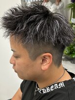 レボ 神宮寺店(Revo) ジェットモヒカン ツイスパ&シルバーハイライト