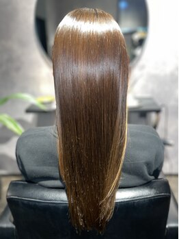 チリン(Chillin’___)の写真/【TOKIO/フローディア取り扱いあり】ダメージケア(修復)はもちろん、仕上がりの手触りにこだわりあり♪