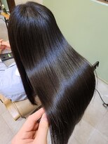 プレミアムオーファ(Premium Ofa)&nbsp;髪質改善ストレートエステ+カット