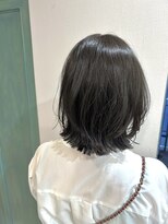 ヘアサロン ナノ(hair salon nano)&nbsp;地毛風カーキグレージュカラー×くびれ外ハネボブ