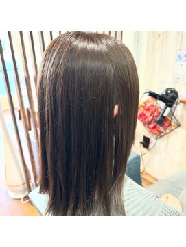 ジェミニ(Gemini) ブリーチなしで作るナチュラルグレージュ