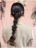 結婚式お呼ばれ　タイトアレンジ　編みおろしヘアアレンジ　金箔