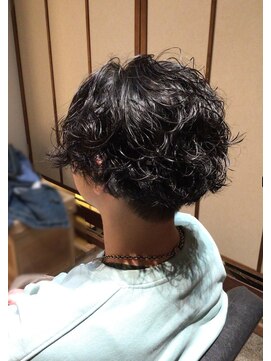 アンジュ 色髪(anju 色髪) メンズ パーマ スパイラル