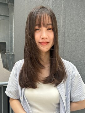 レイヤーヘア/艶ストレート/小顔カット/顔周りレイヤー/髪質改善