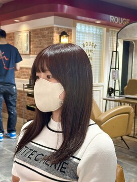 ロンド ルージュ 銀座店(Lond rouge) 光に当たると程よくなるピンクベージュカラー