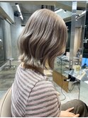 ヘーゼルベージュアッシュグレーミディアムハッシュカット韓国