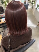 オアシス アン(oasis-un) 人気のブラウンカラーに色みをプラス