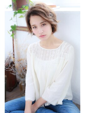 ルーツ 船橋南口店(Roots) ふんわりショートボブ