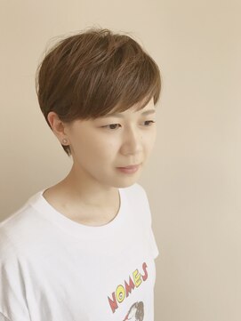 ジェム デザイン ヘアサロン(gem Design Hair Salon) 頭の形が綺麗にみえるベリーショート