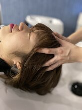 ヘッドスパで皮脂汚れ・疲労もしっかり改善!!頭皮の健康を考えた眠りにつく癒しのひとときを♪