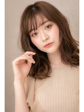 カバーヘア ブリス 戸田公園西口店(COVER HAIR bliss) グラマラスなウェーブパーマ小顔セミディZ戸田公園20代30代40代