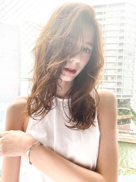 レニーバイエース(LANY by ACE) 【LANY横浜店】韓国風フェミニンセンターパート×ハニーベージュ