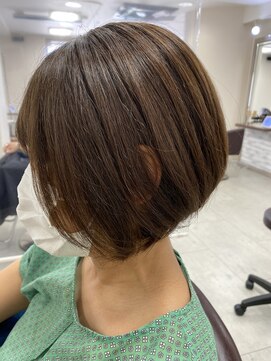 ノア(NOA by KENJE) 大人ボブ