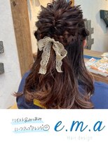 エマヘアデザイン(e.m.a Hair design) ハーフアップ