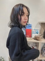 ネイヴィル オモテサンドウ(navile omotesando) ダークブラウンのロブ