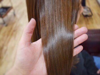 ラニ タテヤマ(LANI tateyama)の写真/【X treatment / M treatment】超最新！スキンケア発想による最先端のエイジングケアで極上の美しい髪へ◎
