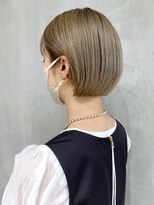 アイティー バイ アルバム 中野店(IT by ALBUM)&nbsp;スモーキーベージュショートボブ_外ハネボブ_ba397431