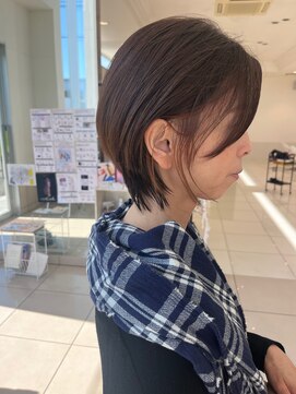 タブーアイ(TABOO.i) フェイスラインリフトアップショート/ディレクター田辺