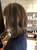 ヘア ルーナ バイ アプリーレ(hair lune by Aprire)&nbsp;レイヤーミディアムハイライトカラー30代40代