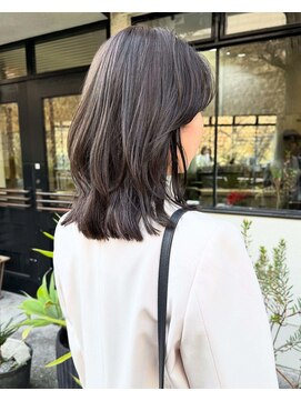 コラン 中目黒(collan) 暗め透明感カラーオリーブグレージュ