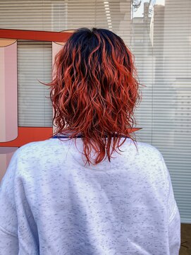 トオ(TOH) ブリーチパーマレイヤーパーマオレンジヘアケアパーマ