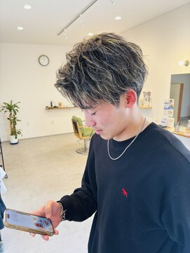 ブランチオム 宇佐店(branch homme) 【ハイライト】アップバングショート【メッシュ】