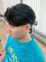 ネオリーブ クーロ メゾン 横浜(Neolive curro Maison)&nbsp;韓国マッシュ　センターパート　毛流れフェザーパーマ　メンズ