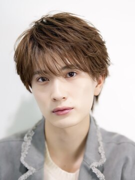 オーシャントーキョーウエスト 心斎橋 (OCEAN TOKYO WEST) ラウンドマッシュシースルーフェザーショートウルフ