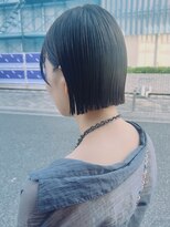オーガニック アトリエ 大宮(organic+atelier)&nbsp;20代30代40代前下がりストレート小顔補正立体カット