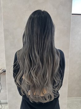 髪質や色味、仕上がりに合わせて薬剤を調合♪トレンドを取り入れたあなたにピッタリのカラーをご提案☆