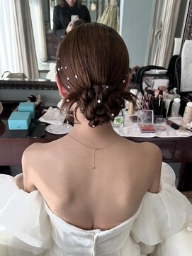 ブラウ ネイル パーティー(Blau Nail Party) ねじねじシニヨン