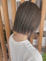 ロニ(Roni)&nbsp;切りっぱなしボブ