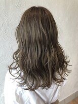 スエルテ(Suerte)&nbsp;波巻きマットアッシュ