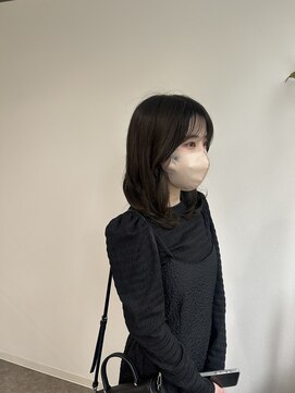 ヴィヴカウンター(VIVE counter) ナチュラルくびれレイヤーカット。