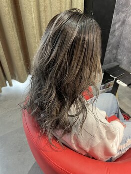 【徳島/中常三島町】女性オーナーのマンツーマン接客☆髪質改善しながらデザインカラーを楽しみませんか？