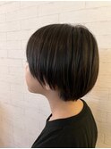 フェミニンショートカット