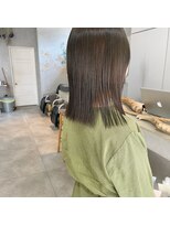 ミント(mint)&nbsp;スモーキーなオリーブグレージュ！透明感を！