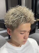 エデアンルクラ 下通(EDEAN Leclat)&nbsp;熊本メンズカラー ハイトーン ミルクティー MEN'S HAIR