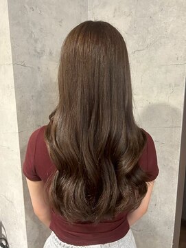 アフィナー(Afinar) 【横浜駅/横浜西口】ブラウン