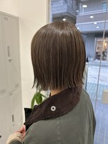 リュール バイ ヘッドライト 北千住店(lueur by HEADLIGHT) 切りっぱなしボブ×ベージュカラー