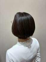 アクセ 白髪染め暗髪カラー黒染め地毛風似合わせカットミニボブ